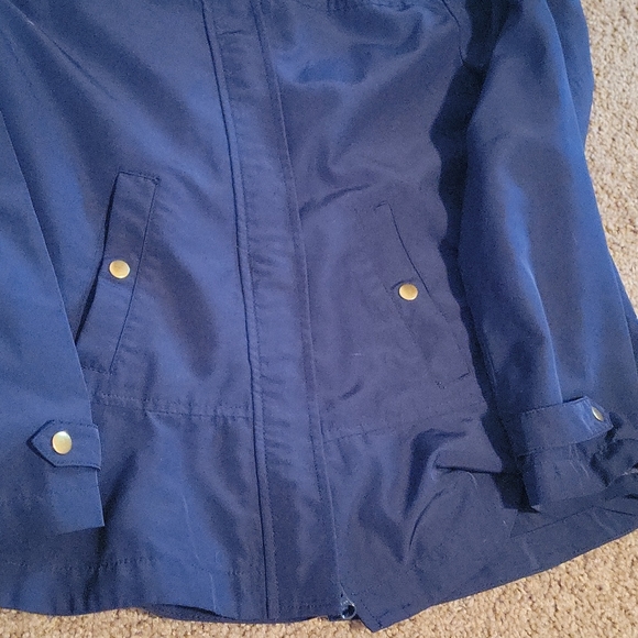 Crown and Ivy Rain jacket - Picture 5 of 9